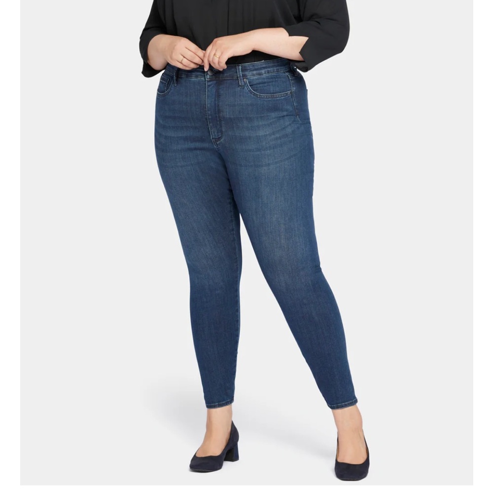 NYDJ Le Silhouette Ami Skinny Jeans
